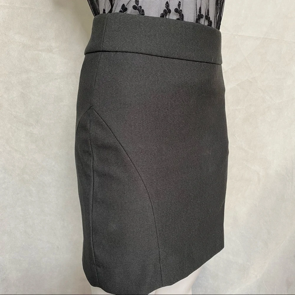 Banana Republic Grey Pencil Mini Business Skirt - Picture 4 of 8